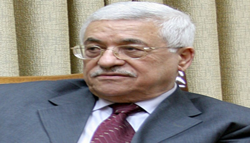 عباس يبدأ مشاورات تشكيل الحكومة الفلسطينية غدا