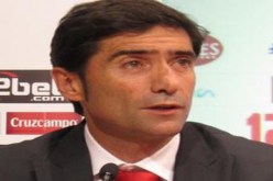 فريق اشبيلية الاسباني لكرة القدم يقيل مدربه مارسلينو لسوء النتائج