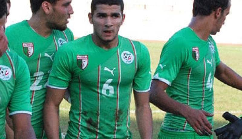 مهدي عبيد يغادر تربص المنتخب الجزائري بسبب الاصابة