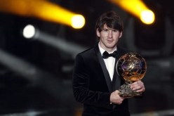 ميسي‮ ‬يتحصل على جائزة أفضل لاعب في‮ ‬العالم لثاني‮ ‬مرة