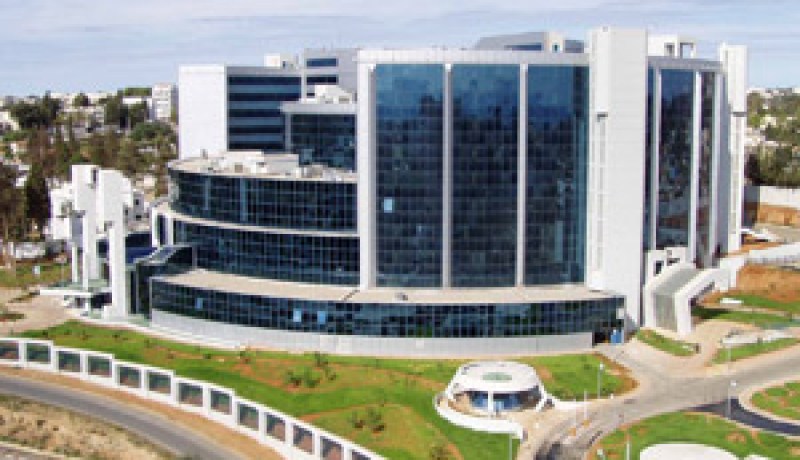 السلطات أحالت القضايا على محاكم وهران، تيارت وتبسة التي تحتل الصدارة:77 صفقة أضرت بالاقتصاد الوطني و185 متورطا في قضايا الفساد في الإدارات العمومية