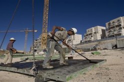 بنّاء يسرق أجهزة كهرومنزلية وصندوق مجوهرات بفوكة