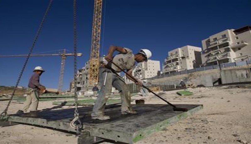 بنّاء يسرق أجهزة كهرومنزلية وصندوق مجوهرات بفوكة