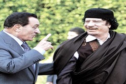 القذافي عرض على مبارك واسرته حق اللجوء السياسي في ليبيا