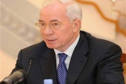 استقالة رئيس الوزراء الاوكراني مع كل حكومته