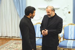 لا تغيير في السياسة الخارجية الايرانية بعد اقالة متكي