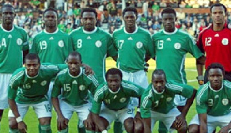 مونديال 2010: الفيفا تمهل نيجيريا يومين للتراجع عن قرار إيقاف المنتخب