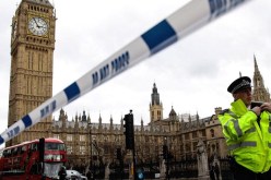 أصابة 3 أشخاص في اطلاق نار بمترو لندن