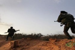 مسؤولو مستشفى: مسلحون يقتلون 5 اشخاص في معسكر للنازحين بليبيا