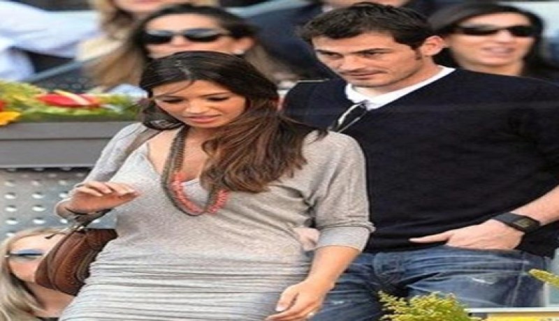 كاسياس يهدي صديقته خاتم الماس بـ3500 أورو