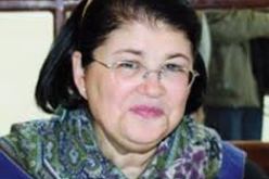 زرهوني تشدد على ضرورة تكوين المسيرين لإنعاش قطاع السياحة