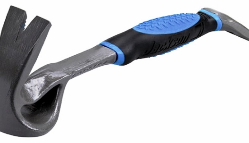 حارس في‮ ‬الترامواي‮ ‬يعتدي‮ ‬على بنّاء بـ‮''‬راش كلو‮'' ‬ويمنعه من استعمال الماء