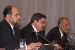 لا أزمة في علاقات الجزائر مع فرنسا و مصر