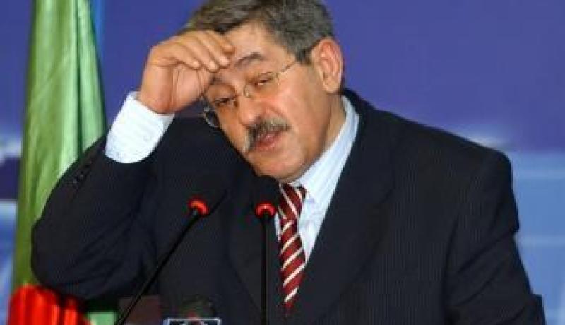 خرشي يتجاهل قرارات  أويحيى