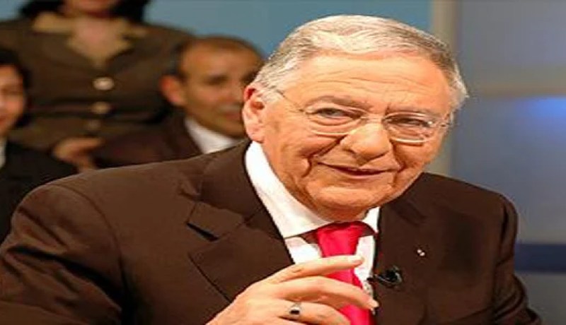 ولد عباس يدعو إلى تسجيل وتسويق الادوية الجزائرية بالأسواق العربية