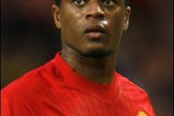 ايفرا: مصافحة سواريز كانت ضرورية احتراما لتاريخ الناديين