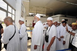 حرمان أكثر من 80 حاجا من مغادرة أرض الوطن بسبب الفوضى