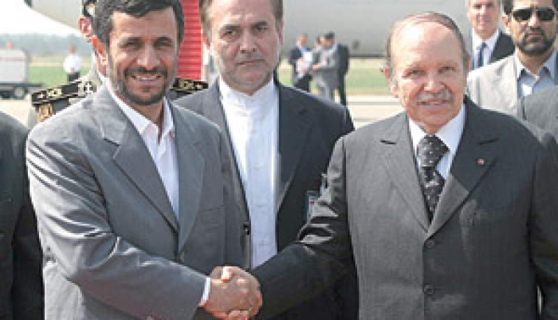 طهران تأمر وبغداد تجيب