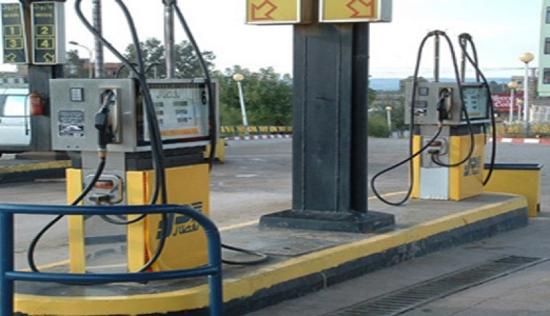 انفراج نسبي في أزمة توزيع البنزين بمحطات الوقود بولاية تلمسان