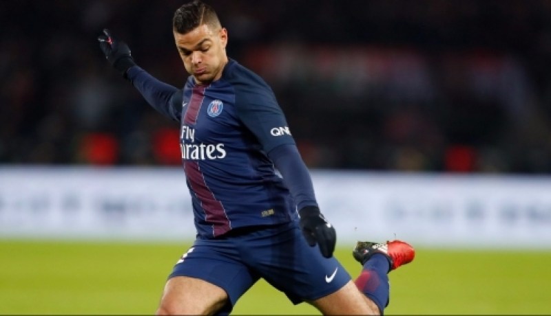 نجم البياسجي قد يكون بديل محرز في ليستر سيتي