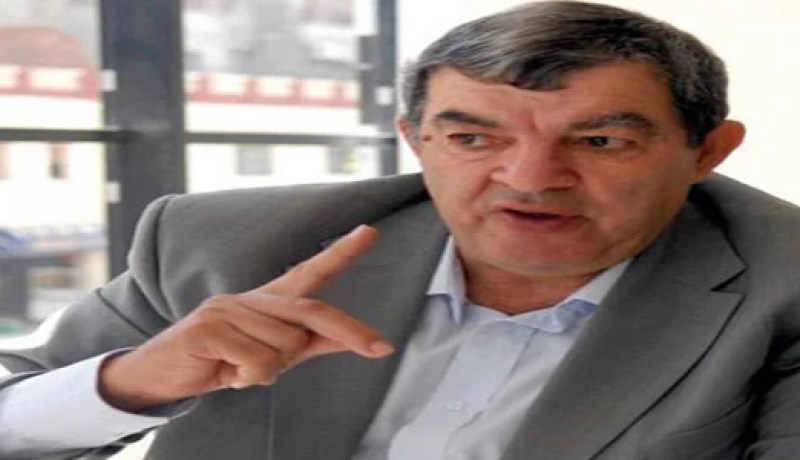 حناشي يشرع في حملة تنقية المحيط الإداري من بوابة المكتب المسير