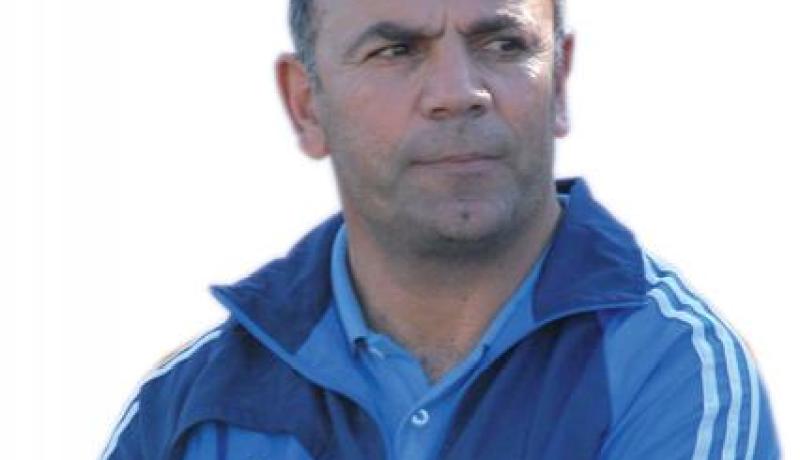 بوعلي يشترط تسوية مستحقات اللاعبين للشروع في عمله