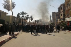 السكان يخرجون في مسيرة من حي «الكابص» إلى مقر بلدية سبدو في تلمسان