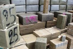 حجز ثلاثة أطنان من الكيف المعالج واسترجاع كلاشينكوف وسيارتين رباعيتي الدفع