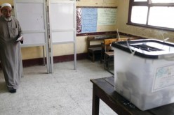 تنازع على النصر في مصر…والنتائج الاولية ترجح فوز مؤيدي الدستور‍!