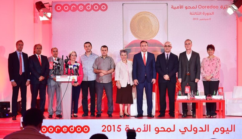 تطبيقا حروف الهجاء وأزول يُتوجان بجائزة Ooredoo لمحو الأمية لسنة 2015