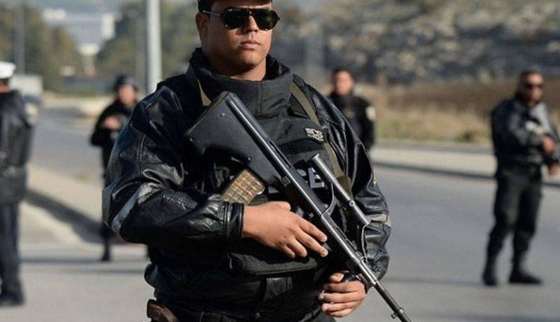 الحرس التونسي يعتقل 27شخصا بعد هجوم على مركز للشرطة