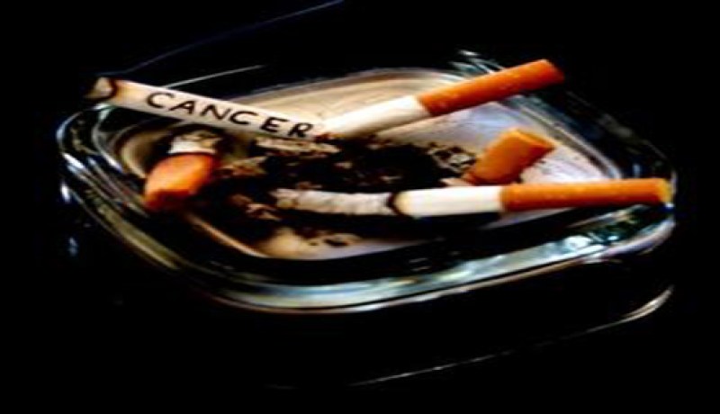 حملة تحسيسية حول مخاطر التدخين وعلاقته بالسرطان في تيسمسيلت