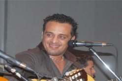 تجريد رضا سيكا وأمين عام فدرالية المضيفين من بطاقتهم المهنية