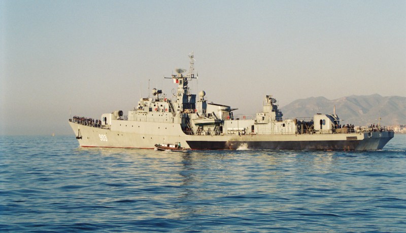 إنقاذ 6 جزائريين من الموت في عرض البحر بالغزوات
