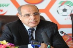 روراوة: “أرضية ملعب بانغول كارثيّة واللعب بالقلب هو الخيار الوحيد للفوز”