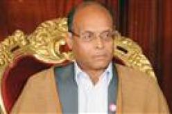 رئيس كتلة حركة النهضة في البرلمان يلوح بسحب الثقة من الرئيس التونسي