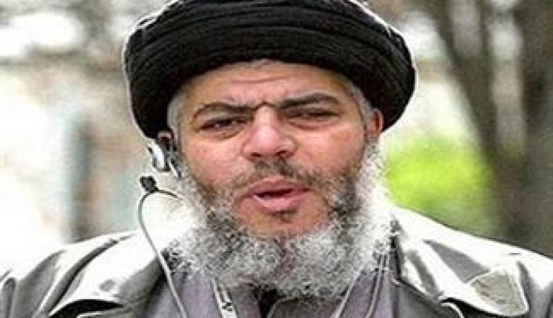 ابو حمزة يمثل بشكل خاطف امام قاض في نيويورك
