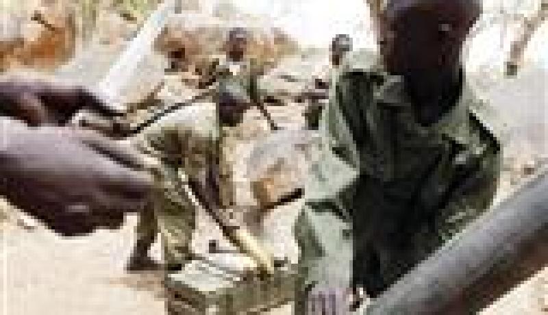 الجيـش السوداني يؤكد عمليات قصف قرب منطقة متنازع عليها مع جوبا