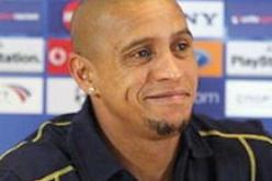 روبرتو كارلوس على لاعبي الريال ترك الحكام يمارسون عملهم في هدوء