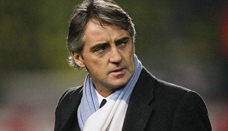 مانشيني ليس قلقا على منصبه في تدريب مانشستر سيتي