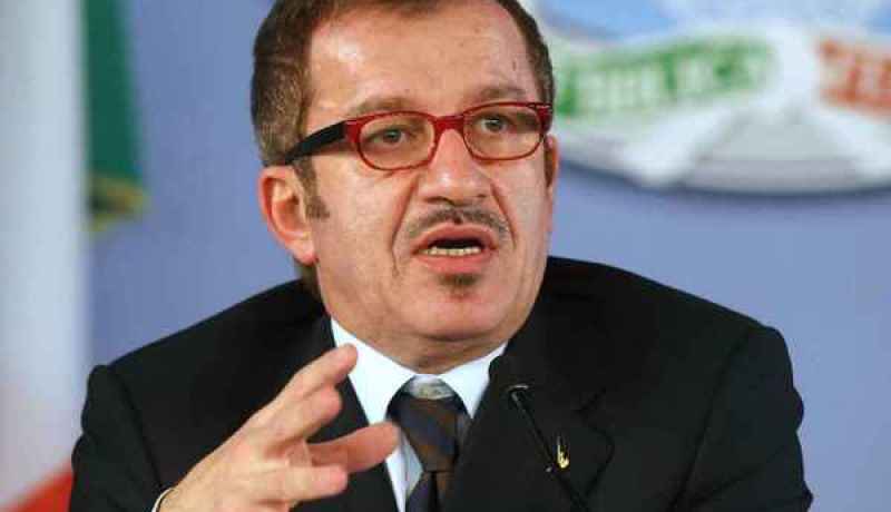 ايطاليا ستمنح اقامات انسانية موقتة للمهاجرين التونسيين