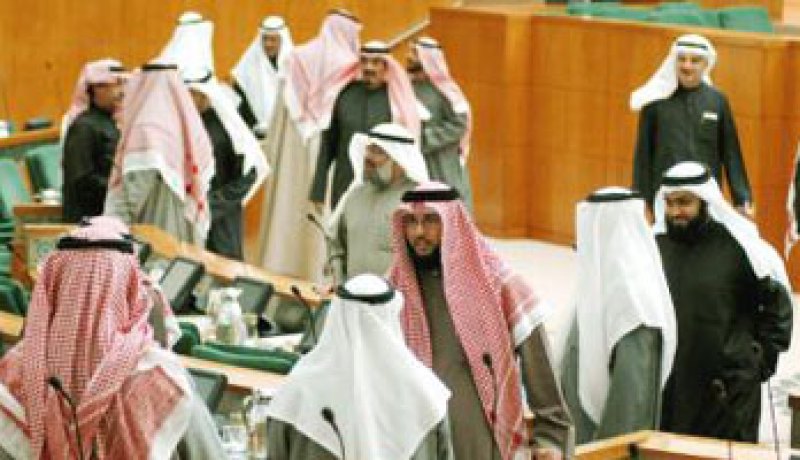 مجلس الوزراء الكويتى يناقش غدا قضية انتشار الأسلحة