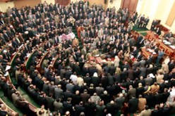 برلمانى مصري يطالب الخارجية المصرية بكشف ملابسات اعتقال عقيد شرطة سابق بسويسرا