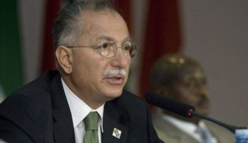 إحسان أوغلو: الأمة الإسلامية لن تقبل المساس بالمسجد الأقصى