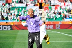 مونديال-2010 :الحارس شاوشي يغيب عن مباراة الجزائر ضد أنجلترا
