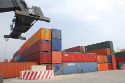 بوجمعة طلعي .. 4،3 مليار تكلفة نقل البضائع المستوردة والمصدرة خلال  2015