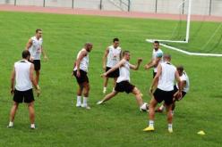 لعنة الإصابات تلاحق المنتخب الجزائري و تصعب من مهمته