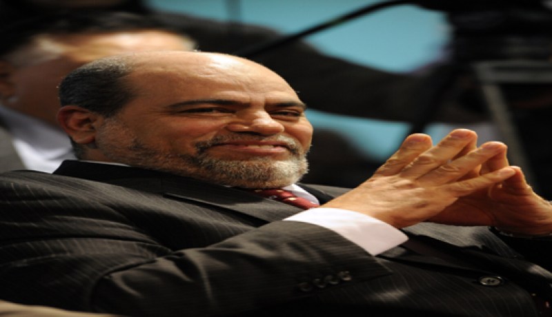 سياسة ''القهاوي خالصين''!