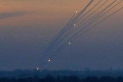 بالفيديو والصور.. المقاومة في عزة ترد بالصواريخ على إحدى أبشع إنتهاكات الإحتلال