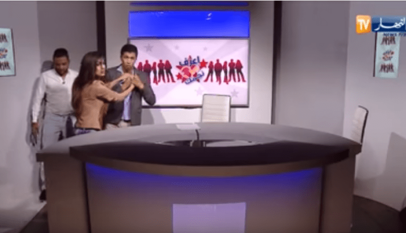 سهيلة بن لشهب تفقد أعصابها وتثور ضدّ الحڤرة وتبكي بحرقة في أستوديو للتّكسار